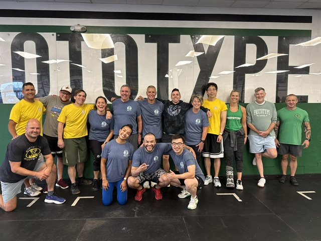 Carla Lopez with her 7AM class at Prototype
